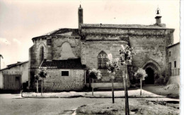 CPSM VIC LE COMTE (63): L'Eglise Saint-Jean - Vic Le Comte