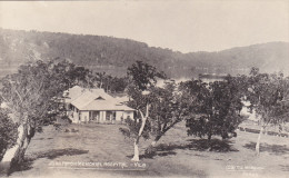 Carte Photo,vila,john Paton Memorial Hospital,par T J Mc Mahon Séries,canada,amérique,al Berta - Autres & Non Classés