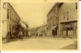 CPA  LE THILLOT, Grande Rue  10073 - Le Thillot