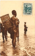 Postcard (Ethnics) - Guinea Continental - En Las Riberas Del Muni - Sin Clasificación