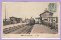 27 - AUBEVOYE --  La Gare - Aubevoye