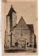 46. Assier. Eglise. Coins émoussés. Etat Moyen - Assier