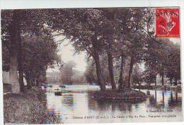 28. CHATEAU D'ANET . LA CHUTE D'EAU DU PARC . VUE PRISE RIVE GAUCHE . ANIMATION. - Anet