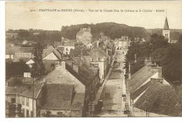 CHATILLON EN BAZOIS- Vue Sur La Grande Rue, Le Chateau Et Le Clocher - Chatillon En Bazois