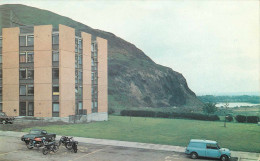 Royaume-Uni - Ecosse - Midlothian/ Edinburgh - Pollock Halls Of Residence University - Voitures - Automobile - Motos - Midlothian/ Edinburgh