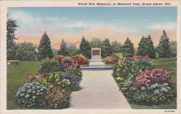 World War Memorial In Memorial Park Grand Island Nebraska - Grand Island