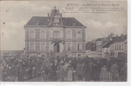 Routot La Mairie Et La Place Du Marché - Routot