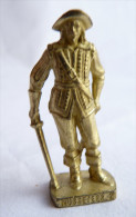 FIGURINE KINDER  METAL SOLDAT MOUSQUETAIRE FRANCAIS  2 Scame 80's Or - KRIEGER Französische Musketiere 1670 - Metalen Beeldjes