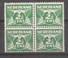 Nederland / Pays Bas, 1926, Yvert N° 169 ,BLOC DE 4 , 2 1/ 2 Vert Foncé , Filigrane Cercles, Neuf **, MNH - Unused Stamps