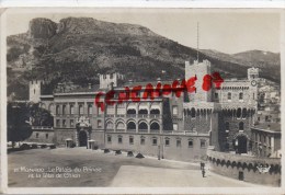 MONACO - LE PALAIS DU PRINCE ET LA TETE DE CHIEN - EDITEUR ROSTAN ET MUNIER CARTE PHOTO - Monte-Carlo