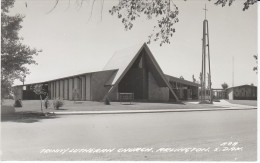 Arlington South Dakota, Trinity Lutheran Church Architecture, C1950s Vintage Real Photo Postcard - Autres & Non Classés