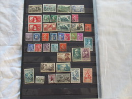 39 TIMBRES AVANT 1945  NEUF ET OBLITERE  DES VALEURS INTERESSENTE - Collections