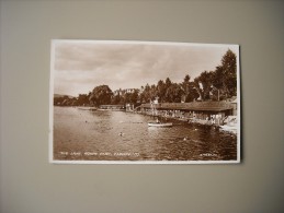 PAYS DE GALLES CARDIFF THE LAKE ROATH PARK - Glamorgan