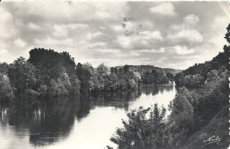 AQUITAINE - 47 - LOT ET GARONNE - LIBOS - Les Berges Du Lot - CPSM GF NB - Libos