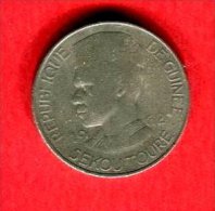 10 FRANCS1962 TB  12 - French Guinea