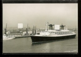 PHOTO  Du PAQUEBOT " FRANCE "  Au HAVRE   ( Compagnie Générale Transatlantique ) - Autres & Non Classés