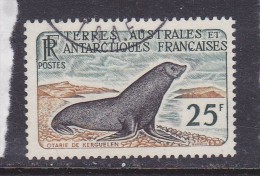 TAAF  N° 16 25F VERT FONCE BRUN ET NOIR OTARIE DE KERGUELEN OBL - Used Stamps