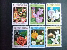 CUBA 1989 FLEURS PARFUM - FLORA - PERFUME  Yvert 2937 / 2942 **MNH - Nuevos