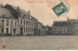 ( CPA 62 )  AUDRUICQ  /  Grand´Place  -  La Mairie  - - Audruicq