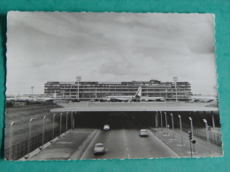 PARIS-AEROPORT DE PARIS ORLY-LA FACADE SUD DE L'AEROGARE ED PI - Paris Airports