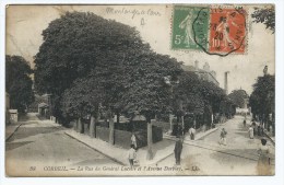 CPA ANIMEE CORBEIL, ANIMATION DANS LA RUE DU GENERAL LUCOTTE ET L'AVENUE DARBLAY, ESSONNE 91 - Corbeil Essonnes