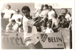 @  YANNICK NOHAH INTERNATIONAUX DE TENNIS ROLAND GAROS MARDI 27/05/86 - Sportsmen