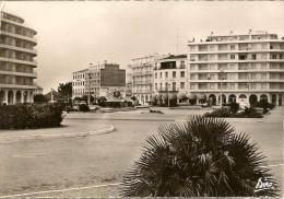 66/ Carte Moderne Année 60 - Canet En Roussillon La Plage Radieuse N° 368 Editeur Goudin - Canet En Roussillon