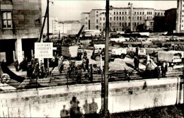 BERLIN - Blick In Die Wilhelmstrasse - M-3 - Friedrichshain