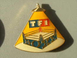 PIN´S BOXE - BOXING - TF1 - Boxen