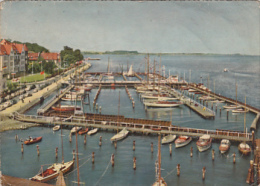 5975- KIEL- HARBOUR, SHIPS, POSTCARD - Kiel