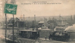 ( CPA 38 )  LES AVENIÈRES   /  Le Tramway T.D.I. Et Quartier De La Gare De L'Est - (Petit Défaut Bord Gauche ) - Les Avenières