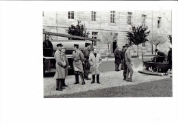 21 AUXONNE - Photographie POMPIERS Gendarmes Képi Citerne - 1985 - - Politie & Rijkswacht