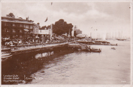 PC Cowes - Cowes Parade - London Club, Gloster Hotel, Royal Yacht Squadron - 1929 (9858) - Cowes