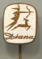 ARCHERY / SHOOTING - Hunting, DIANA, Enamel, Vintage Pin, Badge - Archery