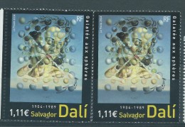 Variété : N° 3676 Salvador Dali Fond Gris-bleu Au Lieu De Bleu + Normal ** - Neufs