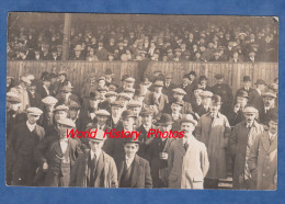 CPA Photo - CARDIFF - Groupe De Personnes Et Tribune - Sport à Identifier - 1914 - Glamorgan
