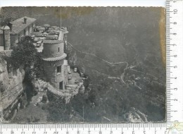 CPM, GOURDON: Le Vieux Château, Le Nid D'Aigle - Gourdon