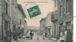 ( CPA 38 )  ROYBON  /  Grande Rue  - - Roybon