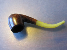 Petite Pipe Ancienne - Other & Unclassified