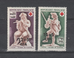 Reunion  Cfa Paire  +rouge 1967 N° 378 / 79 X X Neuf - Unused Stamps