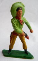 FIGURINE STARLUX COWBOY Dégainant Main Revolver 2 -  SERIE ORDINAIRE  1957 Réf 129 Chemise Verte - Starlux