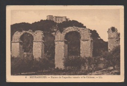 DF / 13 BOUCHES-DU-RHÔNE / MEYRARGUES / RUINES DE L'AQUEDUC ROMAIN ET LE CHÂTEAU - Meyrargues