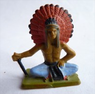 FIGURINE STARLUX  1957 INDIEN 145 -  CHEF ASSIS 1 Incomplet - Starlux