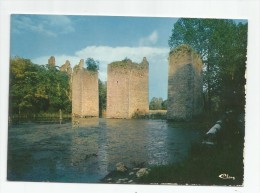 Cp , 86 , LUSSAC LES CHATEAUX , Ed : Combier , Vierge , Les Piles De L'ancien Pont Levis Du Château , E861403310253 - Lussac Les Chateaux