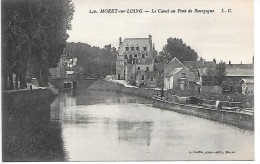 PENICHE - MORET SUR LOING - Le Canal Au Pont De Bourgogne - Péniches