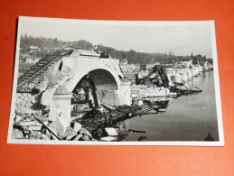 A VOIR Rare Carte Photo, Effondrement Ou Bombardement D'un Pont Ferroviaire Voie Ferrée, Animée, Lieu/date Non Identifié - Ouvrages D'Art