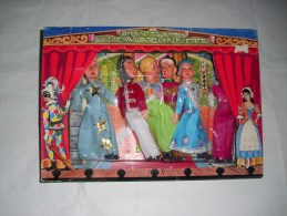 GRAN  TEATRO  DELLE  MARIONETTE - Toy Memorabilia