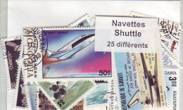 Navette - 25 Timbres Differents Tous Pays Oblitérés - Collections