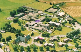 SILSOE CAMPUS - SILSOE, BEDS - Vue Aérienne Du Campus - Circulé, 2 Scans - Autres & Non Classés