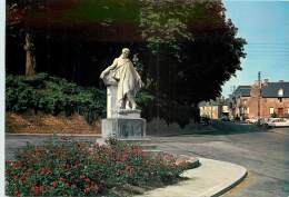 COMBOURG STATUE DE CHATEAUBRIAND - Combourg